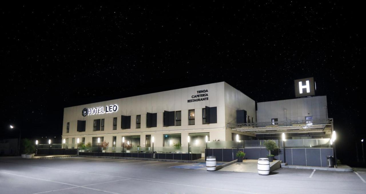 Hotel Leo Monesterio Exterior photo
